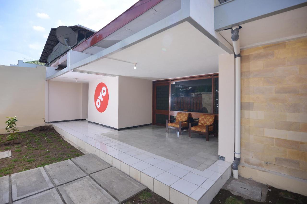 Super Oyo 1046 Omah Pathok Hotel Yogyakarta Exterior foto