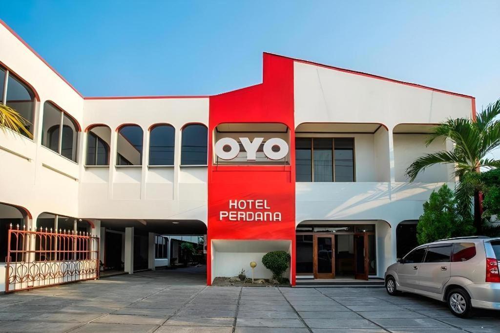 Super Oyo 1046 Omah Pathok Hotel Yogyakarta Exterior foto