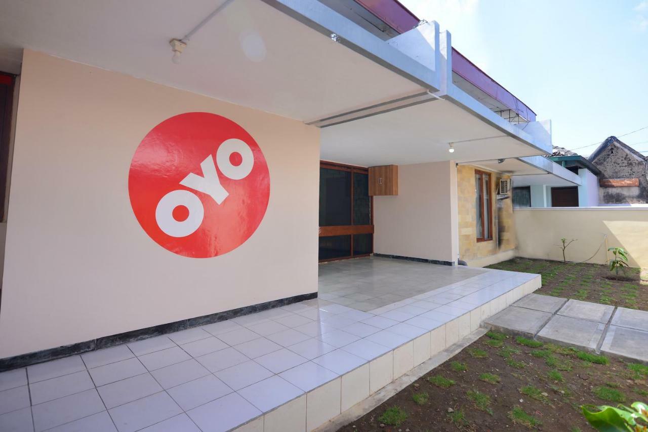 Super Oyo 1046 Omah Pathok Hotel Yogyakarta Exterior foto